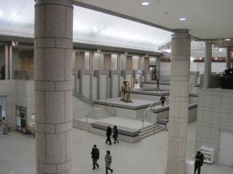 横浜美術館アトリウム