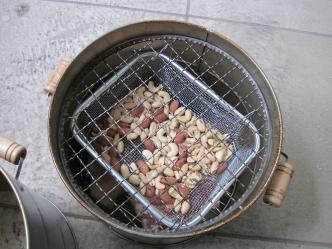 中段（ナッツ）