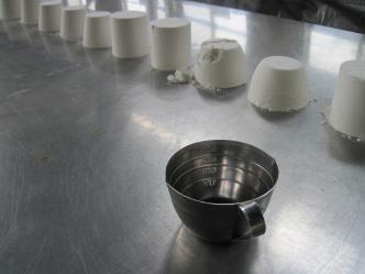 'カップ一杯' 益永梢子(2013), 小麦粉