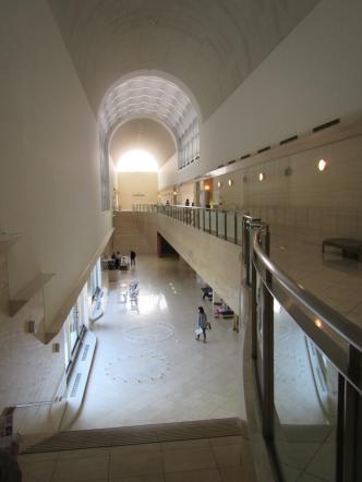 平塚市美術館