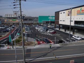 堀田駅からホームセンター